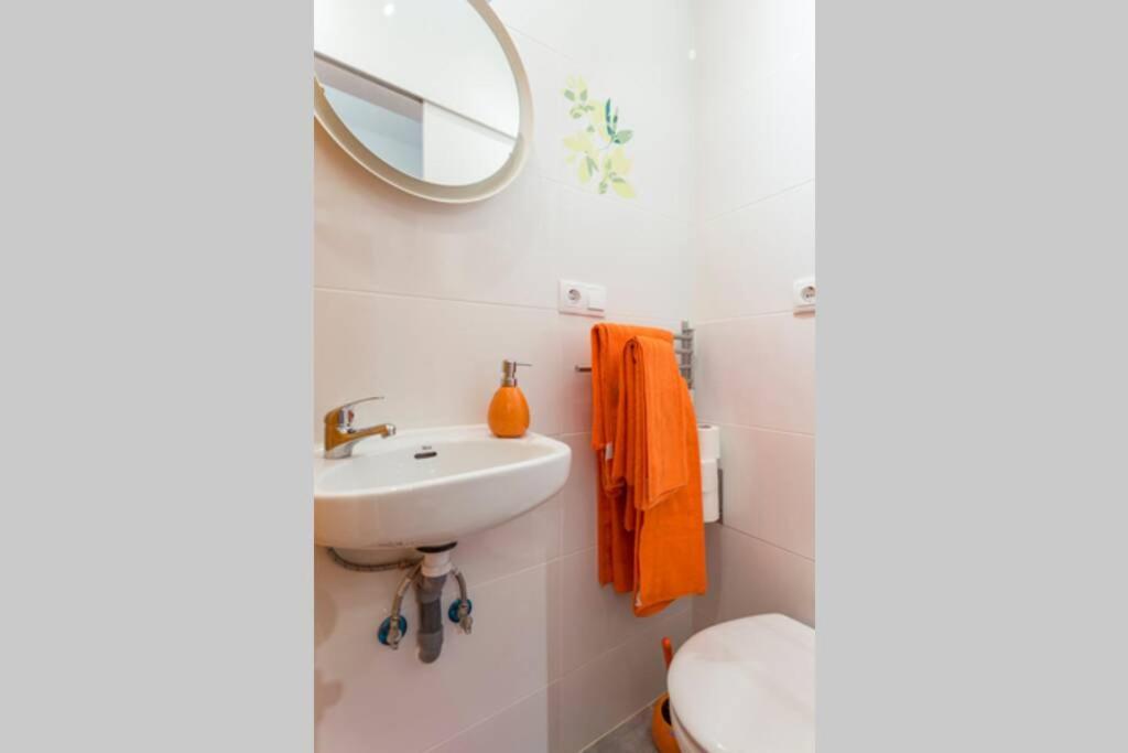 Apartment S32-estudio Con Wifi En Centro Madrid